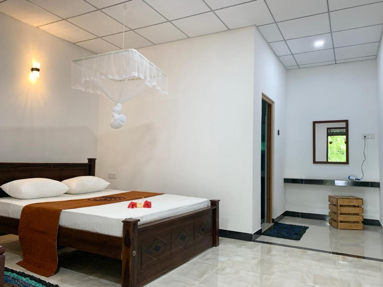 Manju Homestay Sigirija Zewnętrze zdjęcie