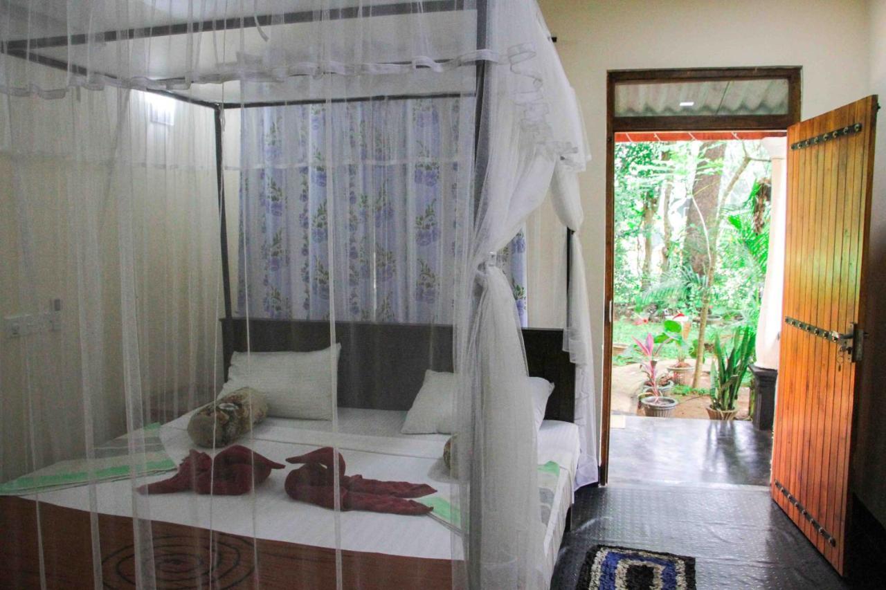 Manju Homestay Sigirija Zewnętrze zdjęcie